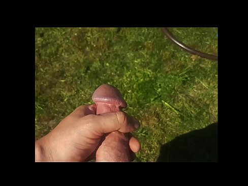 ❤️ Vruća zgodna jebe svoju ružičastu macu i svršava špricom u ljetnoj bašti ️ Analni video kod nas bs.porno-negrov.ru ❌